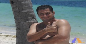 El futbolista 52 años Soy de Barranquilla/Atlántico, Busco Encuentros Amistad con Mujer